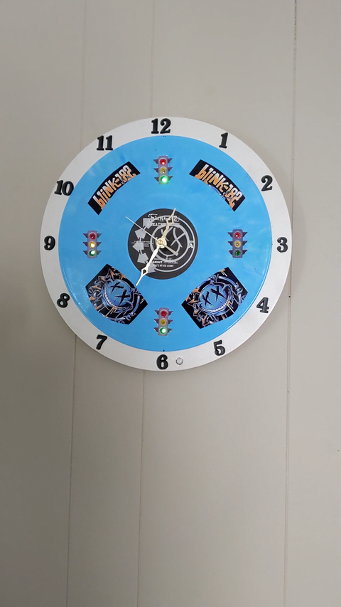 Blink 182 Clock