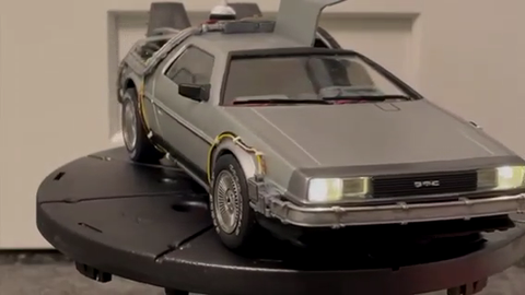 DMC DeLorean