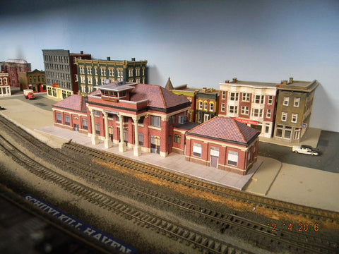 N-scale Union Pacific (Amtrak) Station Replica