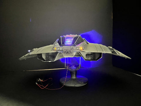 Cylon Raider Model with LED Lighting | 1/32 Scale Moebius Kit