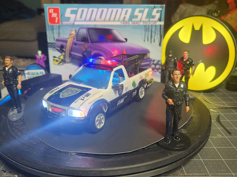 Gotham City Police K-9 Truck