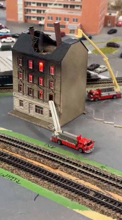 N Scale Fire