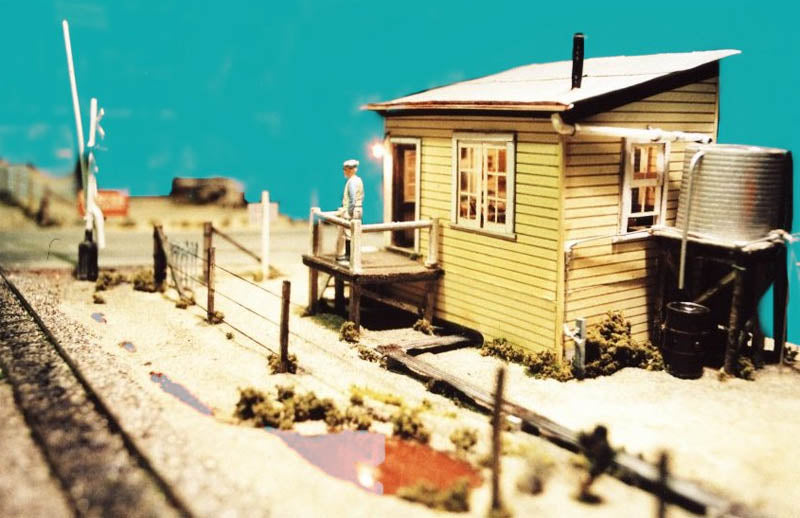 Remote Train Station Model | Classic Design
